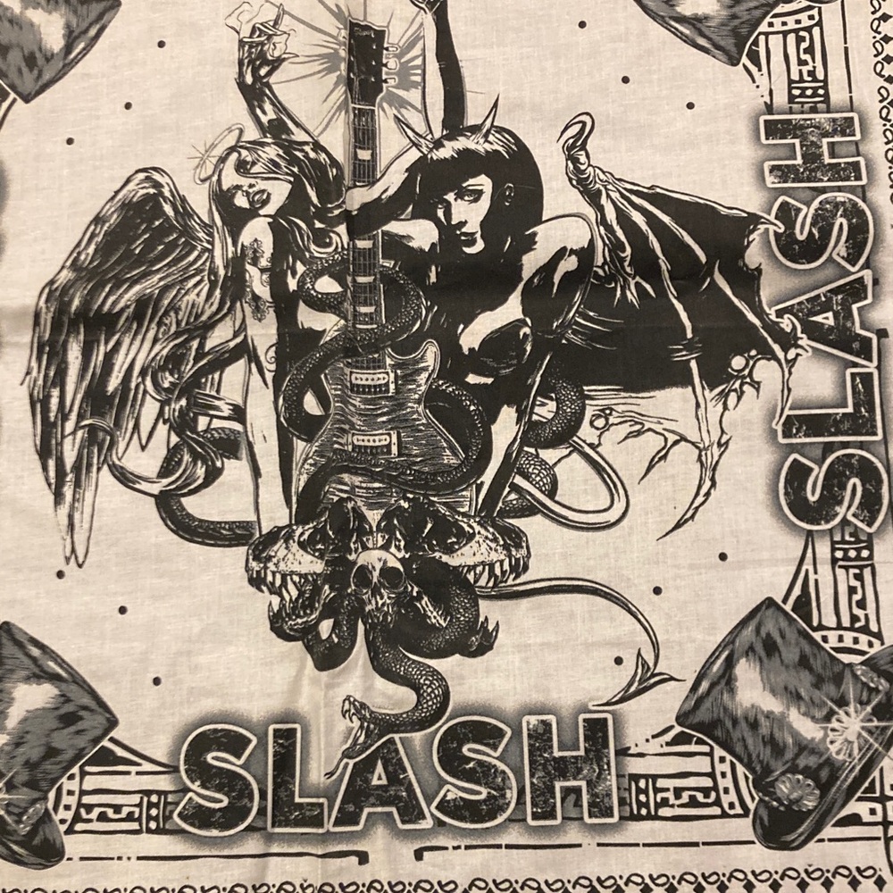 Graphic Bandana with Slash Design